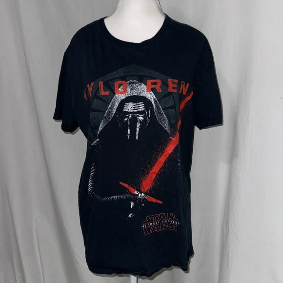 mens Star Wars Kylo REN graphic tshirt size large - Picture 1 of 3